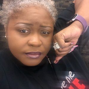 Meet your Posher, Tonya